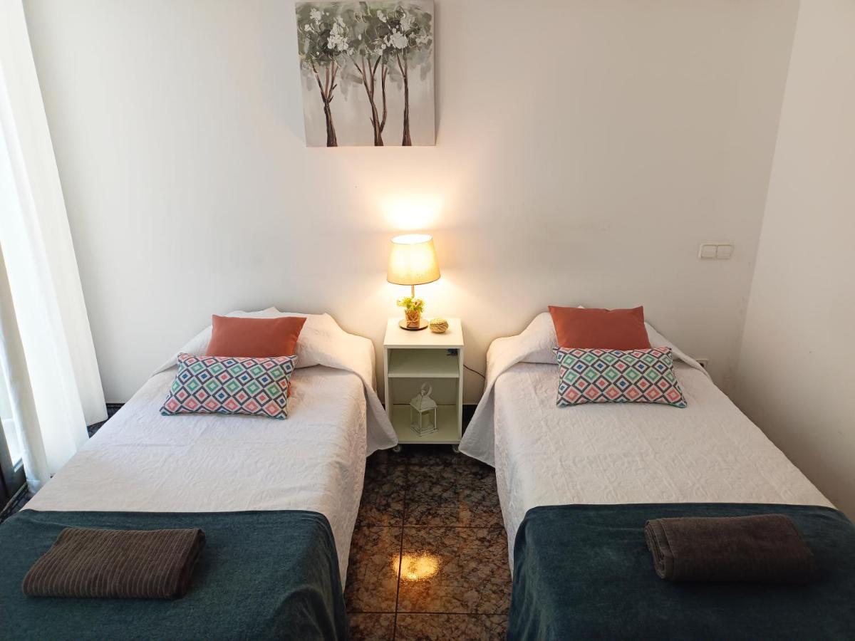 By Plaza Urquinaona Rooms Barcelona Kültér fotó