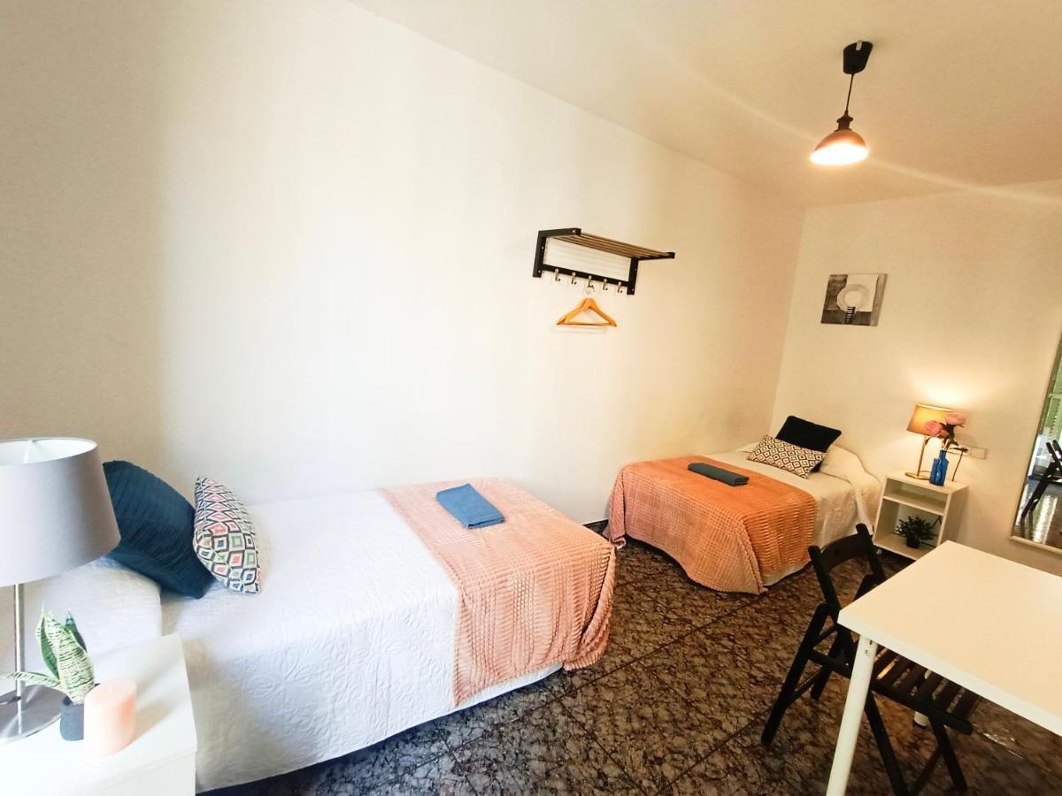 By Plaza Urquinaona Rooms Barcelona Kültér fotó